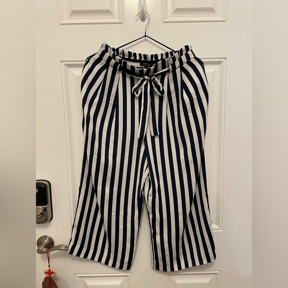 Zara basic striped crop pants size XS
